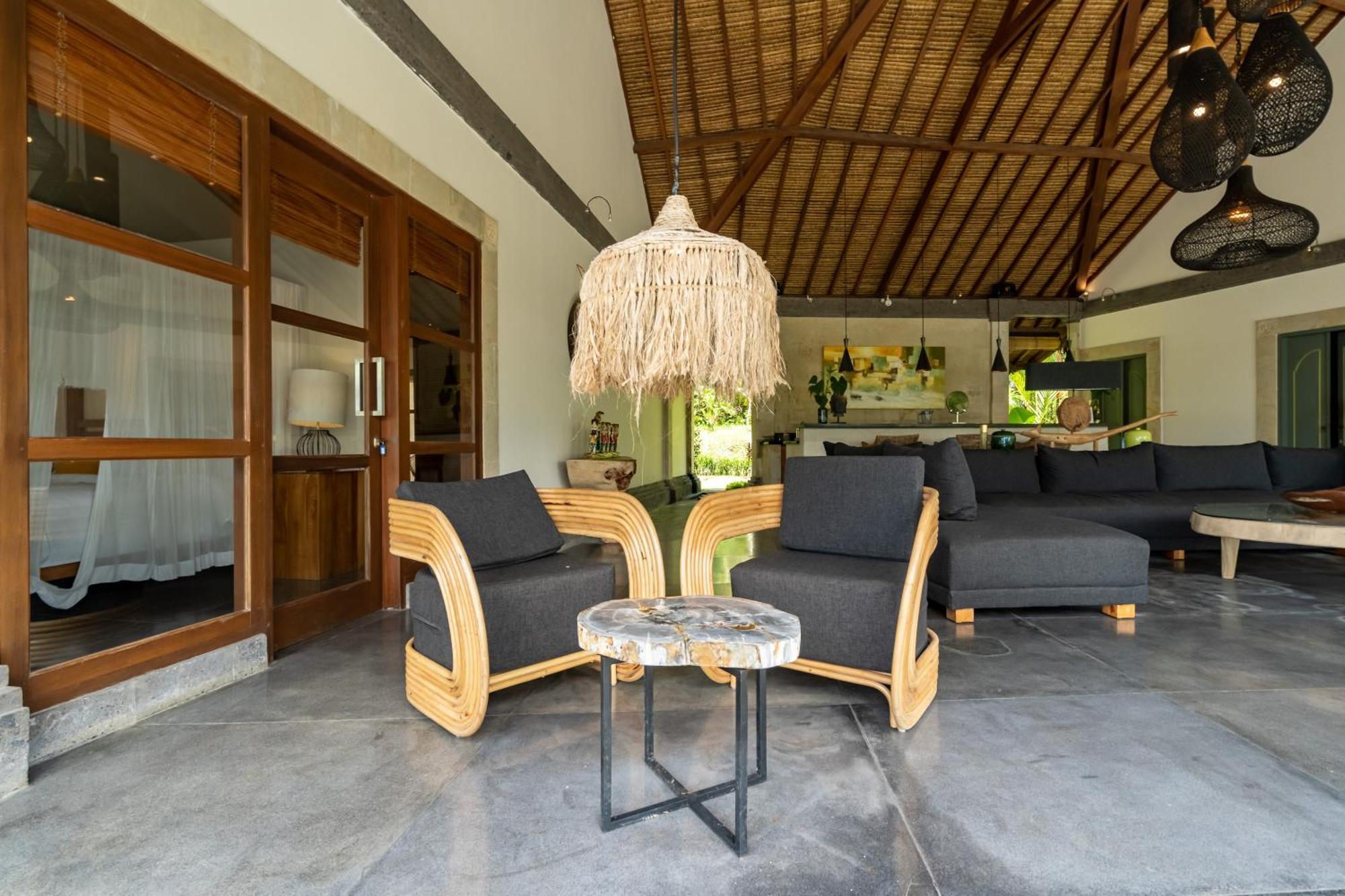 Villa Themma Jungle - Sumptuous 3Br Luxury Villa With Majestic Jungle View North Of Ubud Exterior photo