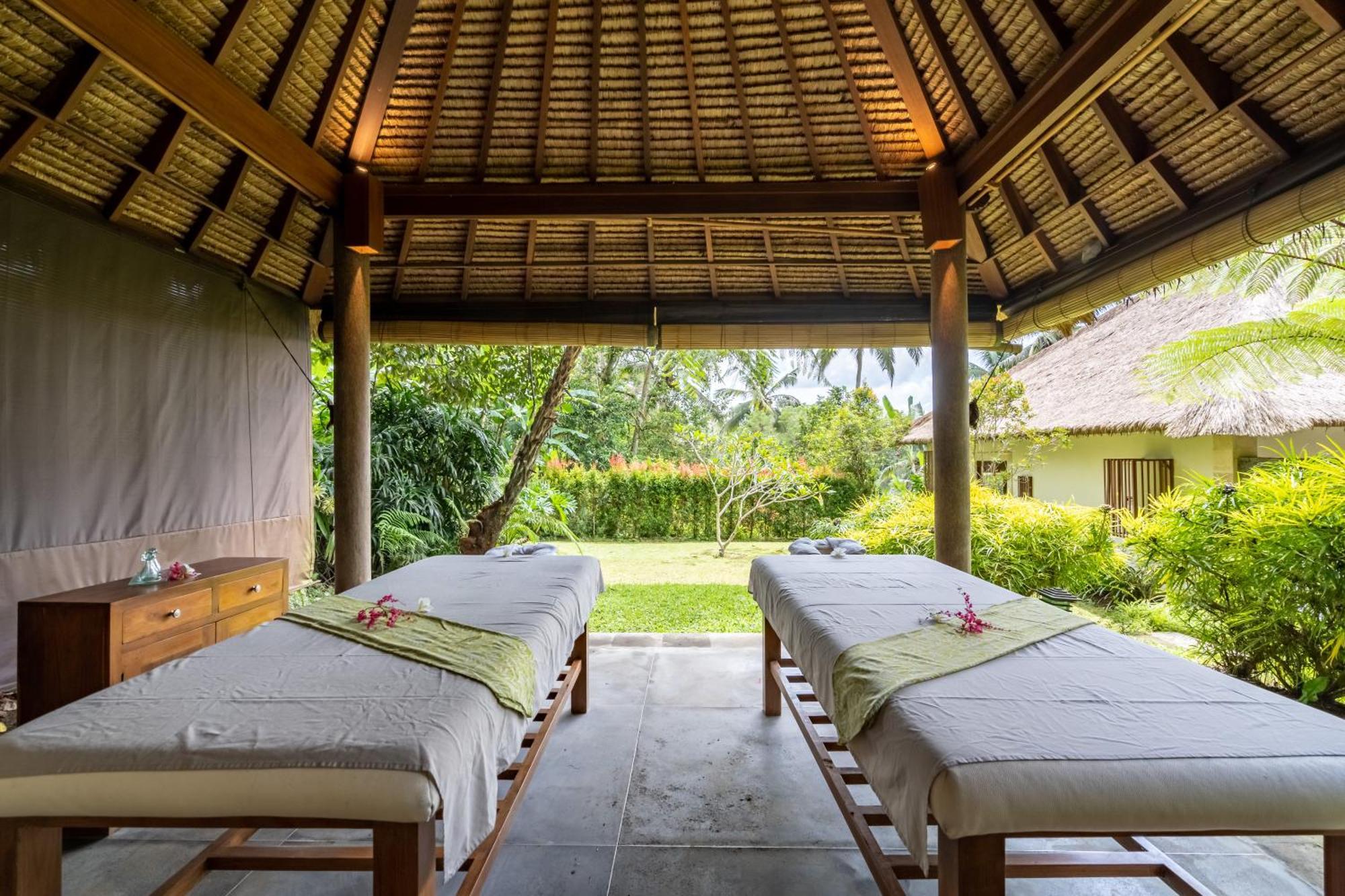Villa Themma Jungle - Sumptuous 3Br Luxury Villa With Majestic Jungle View North Of Ubud Exterior photo