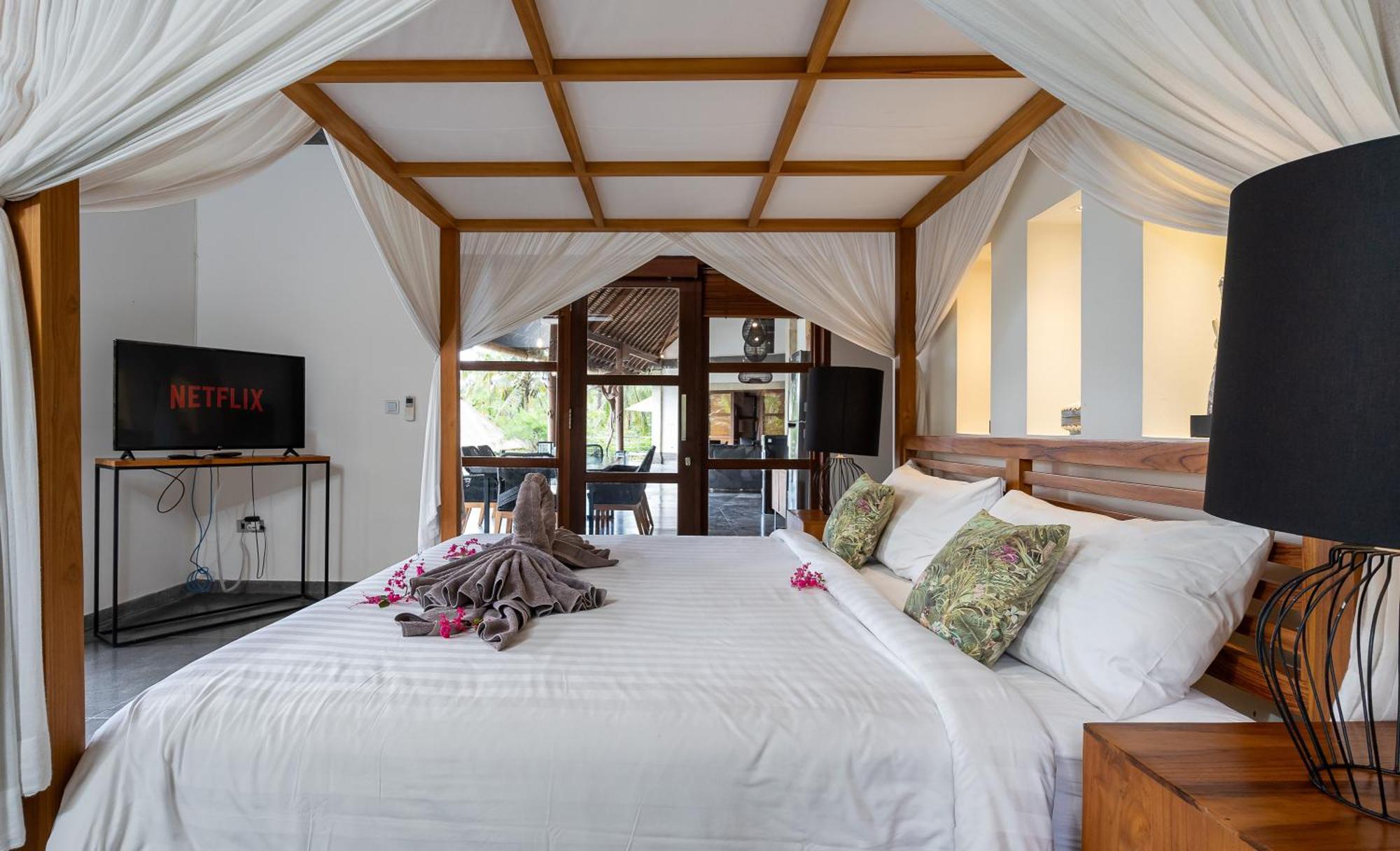 Villa Themma Jungle - Sumptuous 3Br Luxury Villa With Majestic Jungle View North Of Ubud Exterior photo