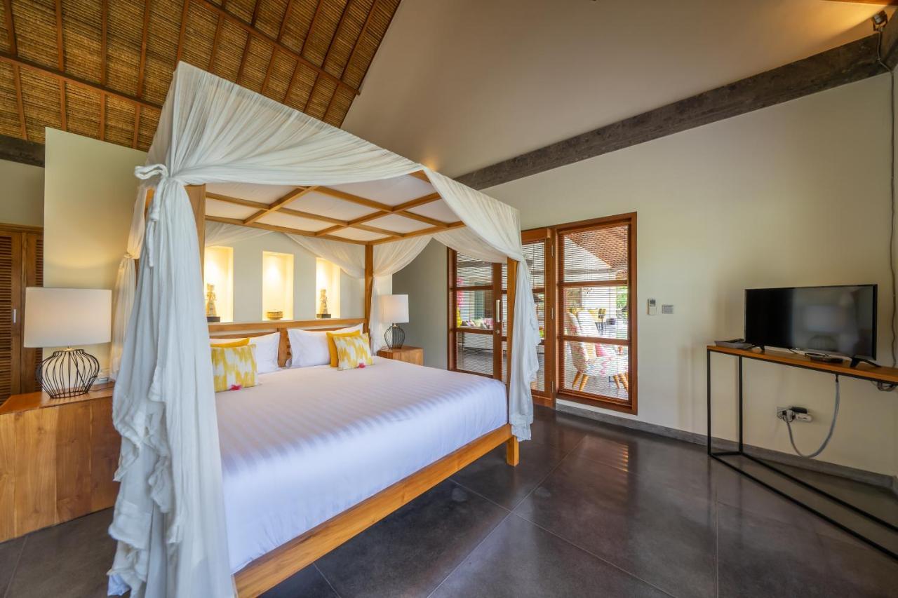 Villa Themma Jungle - Sumptuous 3Br Luxury Villa With Majestic Jungle View North Of Ubud Exterior photo